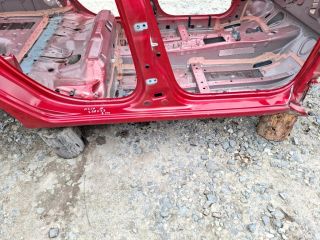 bontott RENAULT CLIO IV Jobb Küszöb