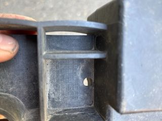 bontott RENAULT CLIO IV Jobb Lökhárító Tartó Nyúlványvég