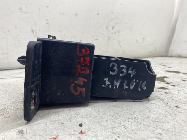 bontott RENAULT CLIO IV Jobb Lökhárító Tartó Nyúlványvég