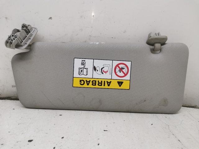 bontott RENAULT CLIO IV Jobb Napellenző