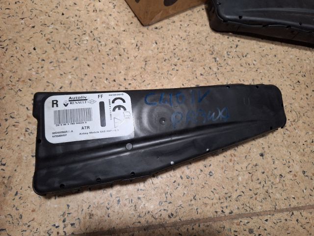 bontott RENAULT CLIO IV Jobb Oldallégzsák