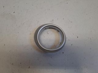 bontott RENAULT CLIO IV Jobb Szellőző Keret