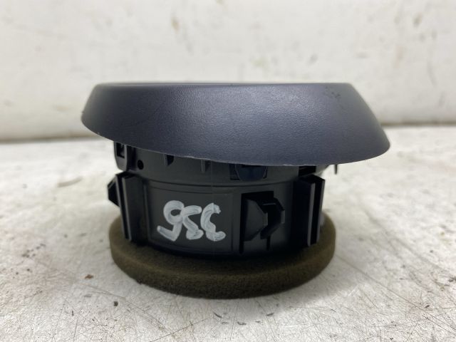 bontott RENAULT CLIO IV Jobb Szellőző