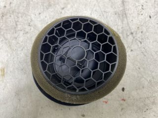 bontott RENAULT CLIO IV Jobb Szellőző