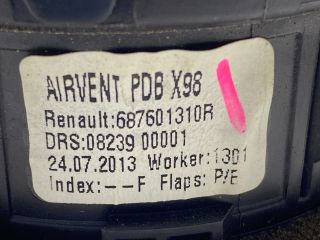 bontott RENAULT CLIO IV Jobb Szellőző