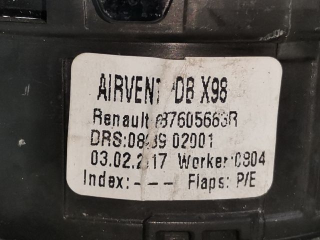 bontott RENAULT CLIO IV Jobb Szellőző