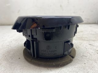 bontott RENAULT CLIO IV Jobb Szellőző