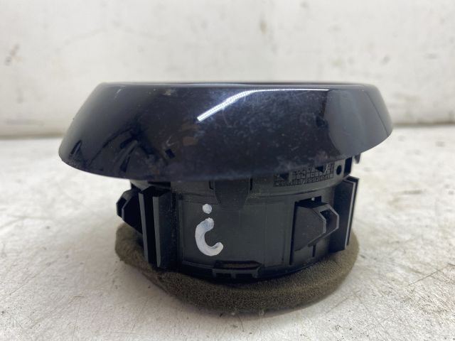 bontott RENAULT CLIO IV Jobb Szellőző