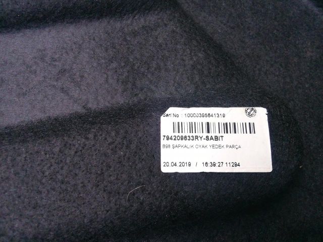 bontott RENAULT CLIO IV Kalaptartó