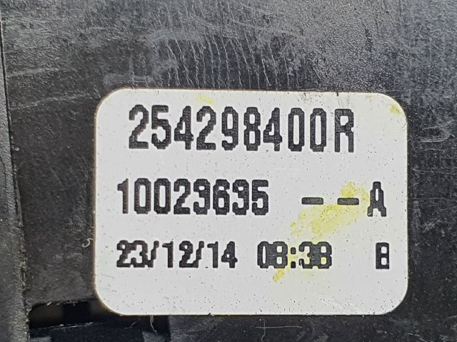 bontott RENAULT CLIO IV Kapcsoló (Magában)