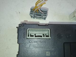 bontott RENAULT CLIO IV Kártyaolvasó