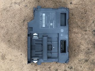 bontott RENAULT CLIO IV Kártyaolvasó