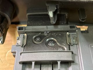 bontott RENAULT CLIO IV Kártyaolvasó