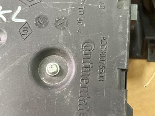 bontott RENAULT CLIO IV Kártyaolvasó