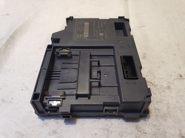 bontott RENAULT CLIO IV Kártyaolvasó