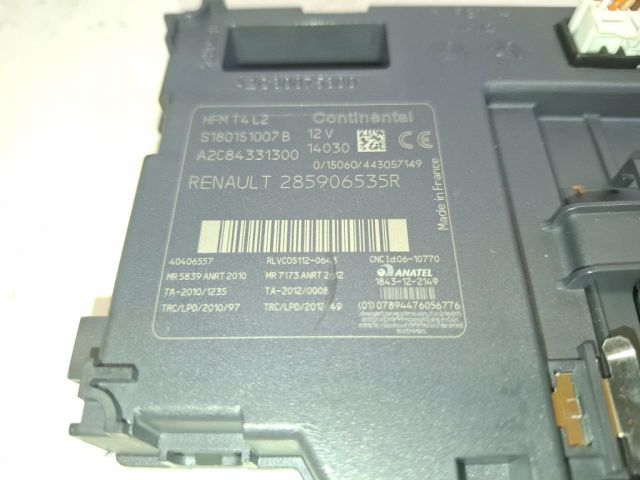 bontott RENAULT CLIO IV Kártyaolvasó