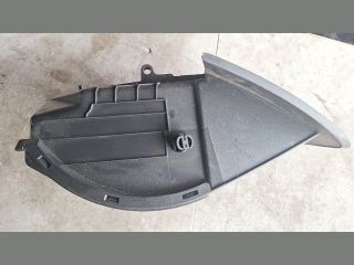 bontott RENAULT CLIO IV Kesztyűtartó Ajtó