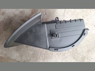 bontott RENAULT CLIO IV Kesztyűtartó Ajtó