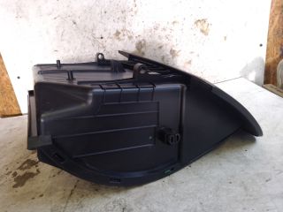 bontott RENAULT CLIO IV Kesztyűtartó