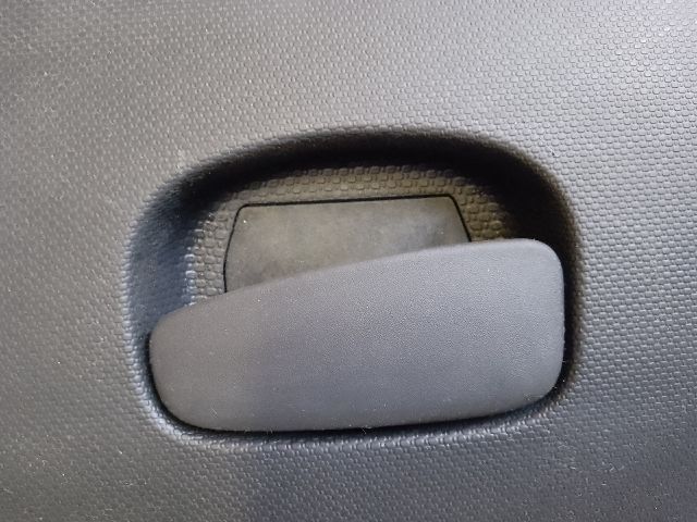 bontott RENAULT CLIO IV Kesztyűtartó