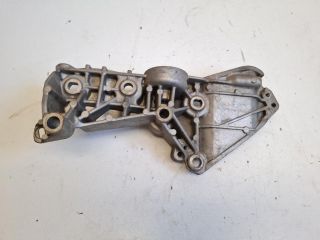 bontott RENAULT CLIO IV Klímakompresszor Tartó Bak