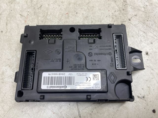 bontott RENAULT CLIO IV Komfort Elektronika