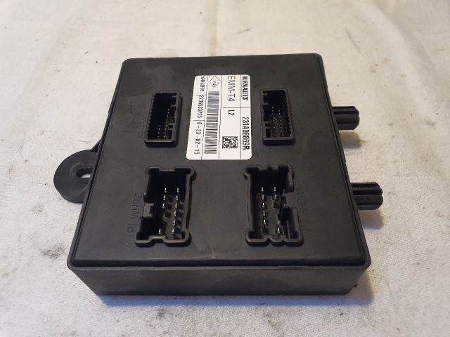 bontott RENAULT CLIO IV Komfort Elektronika