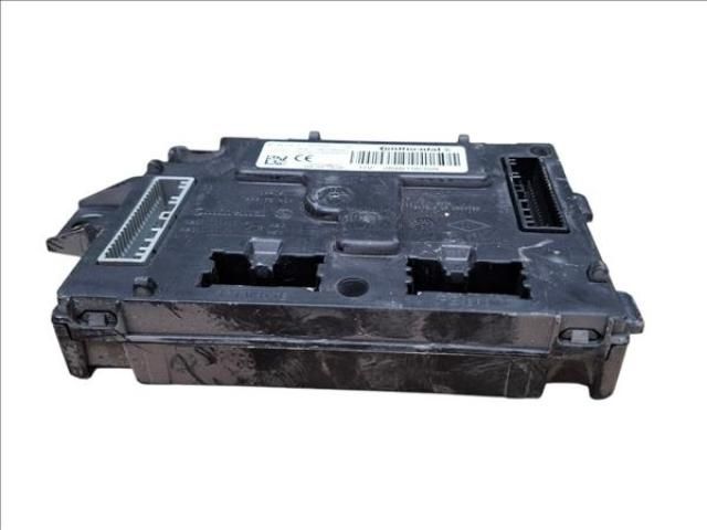 bontott RENAULT CLIO IV Komfort Elektronika