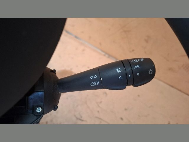 bontott RENAULT CLIO IV Komplett Kormánykapcsoló (Bajuszkapcsoló)