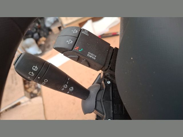bontott RENAULT CLIO IV Komplett Kormánykapcsoló (Bajuszkapcsoló)