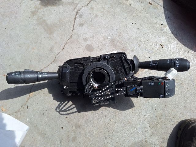 bontott RENAULT CLIO IV Komplett Kormánykapcsoló (Bajuszkapcsoló)