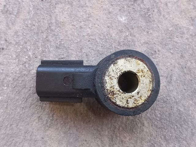 bontott RENAULT CLIO IV Kopogás Jeladó