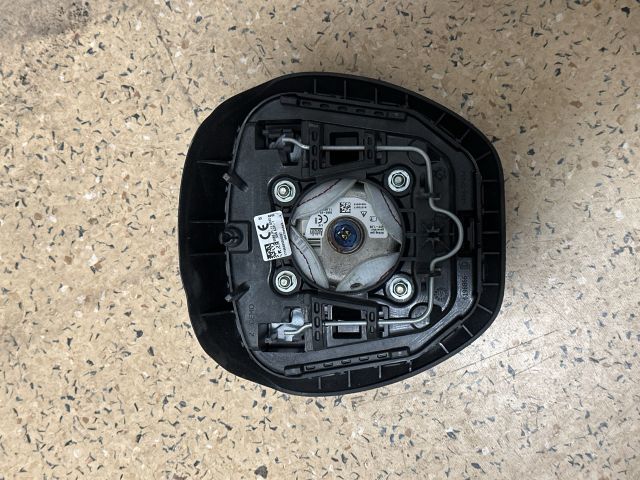 bontott RENAULT CLIO IV Kormánylégzsák