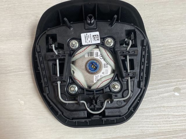 bontott RENAULT CLIO IV Kormánylégzsák