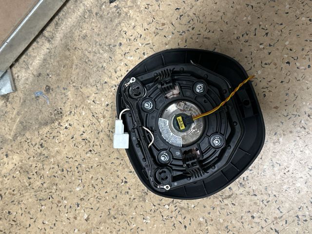 bontott RENAULT CLIO IV Kormánylégzsák