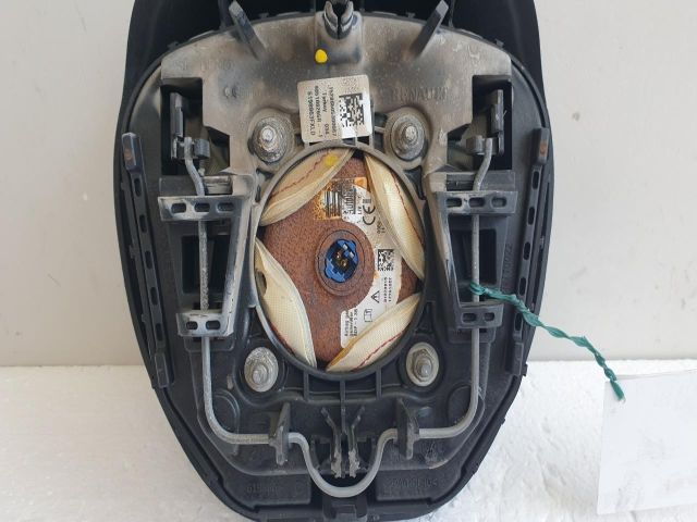 bontott RENAULT CLIO IV Kormánylégzsák