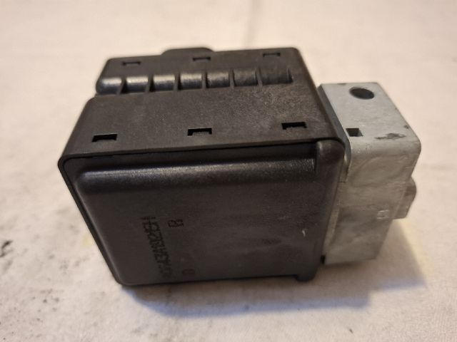 bontott RENAULT CLIO IV Kormányzár (Elektromos)