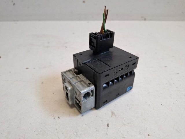 bontott RENAULT CLIO IV Kormányzár (Elektromos)