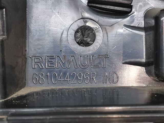 bontott RENAULT CLIO IV Középkonzol Keret