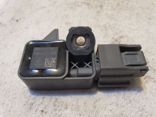 bontott RENAULT CLIO IV Központi Ütközés Érzékelő