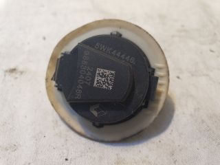 bontott RENAULT CLIO IV Központi Ütközés Érzékelő