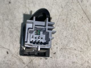 bontott RENAULT CLIO IV Központizár Kapcsoló