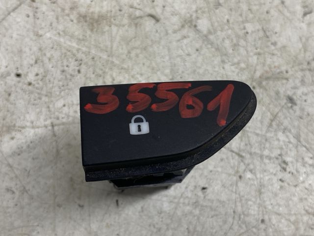 bontott RENAULT CLIO IV Központizár Kapcsoló