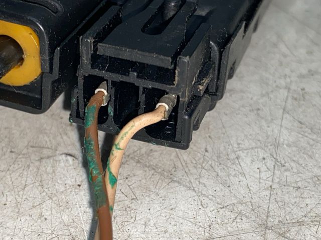 bontott RENAULT CLIO IV Központizár Motor Tankajtó