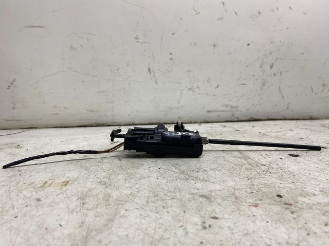 bontott RENAULT CLIO IV Központizár Motor Tankajtó