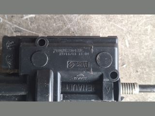 bontott RENAULT CLIO IV Központizár Motor Tankajtó