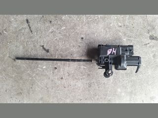 bontott RENAULT CLIO IV Központizár Motor Tankajtó