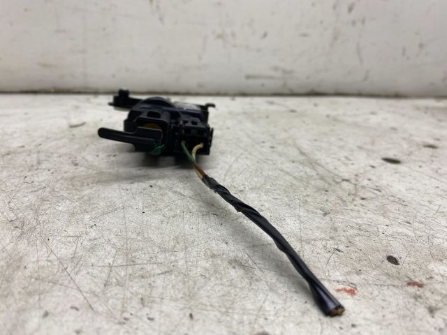 bontott RENAULT CLIO IV Központizár Motor Tankajtó