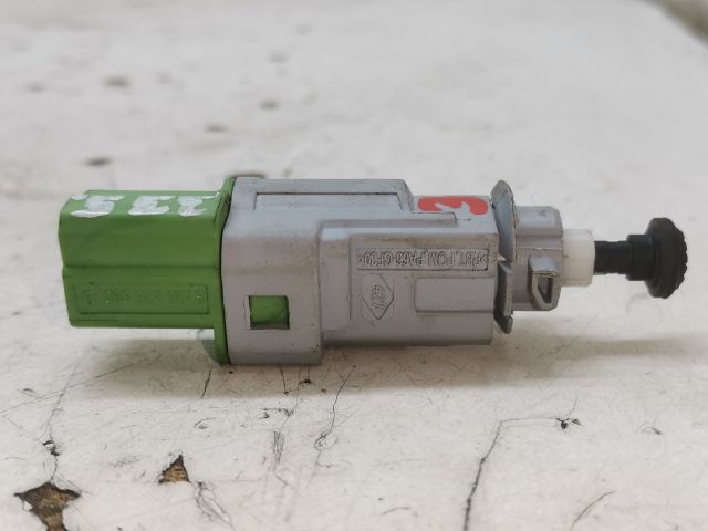 bontott RENAULT CLIO IV Kuplung Pedál Kapcsoló