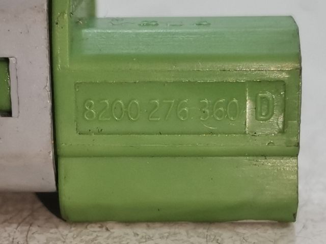 bontott RENAULT CLIO IV Kuplung Pedál Kapcsoló